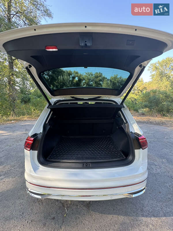 Внедорожник / Кроссовер Volkswagen Tiguan 2021 в Кременчуге фото 28 Внедорожник / Кроссовер Volkswagen Tiguan 2021 в Кременчуге