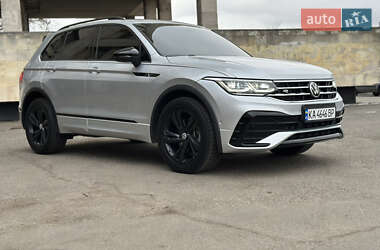 Позашляховик / Кросовер Volkswagen Tiguan 2021 в Києві