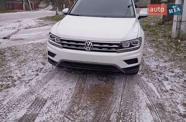 Позашляховик / Кросовер Volkswagen Tiguan 2017 в Кривому Розі