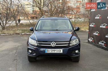 Позашляховик / Кросовер Volkswagen Tiguan 2011 в Києві