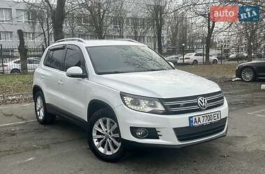 Внедорожник / Кроссовер Volkswagen Tiguan 2014 в Киеве