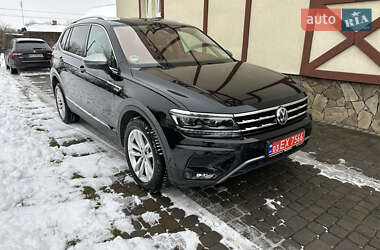 Позашляховик / Кросовер Volkswagen Tiguan 2018 в Луцьку