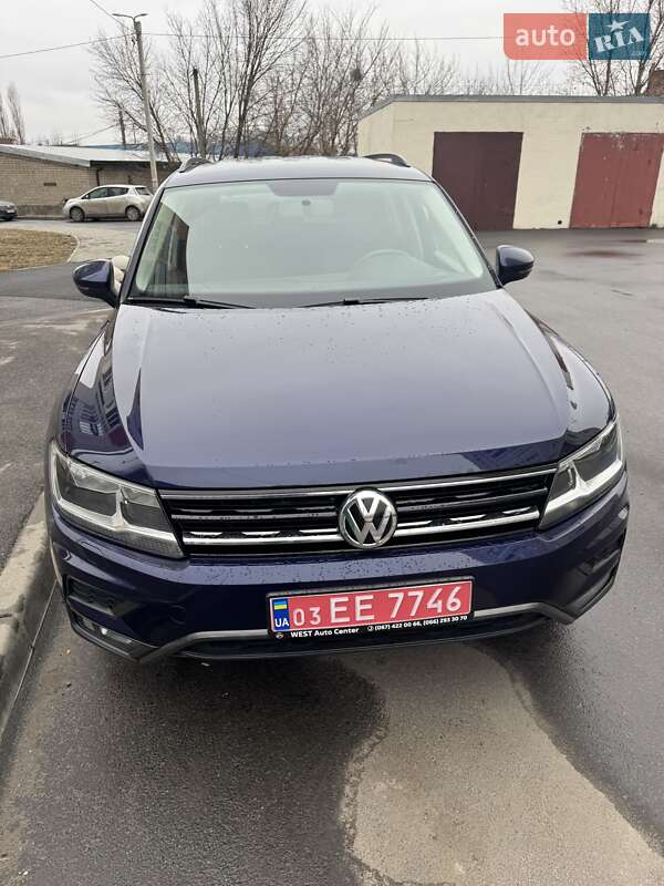 Внедорожник / Кроссовер Volkswagen Tiguan 2021 в Харькове