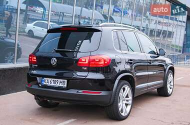 Позашляховик / Кросовер Volkswagen Tiguan 2016 в Києві