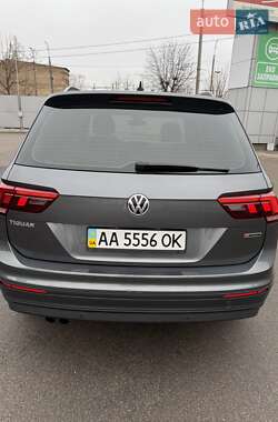 Позашляховик / Кросовер Volkswagen Tiguan 2018 в Києві