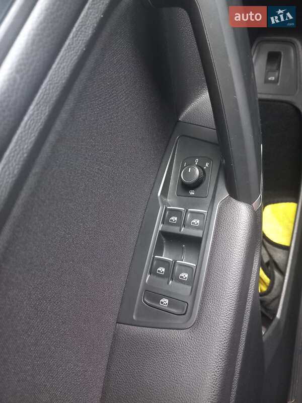 Внедорожник / Кроссовер Volkswagen Tiguan 2018 в Софиевке