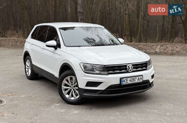 Внедорожник / Кроссовер Volkswagen Tiguan 2017 в Киеве