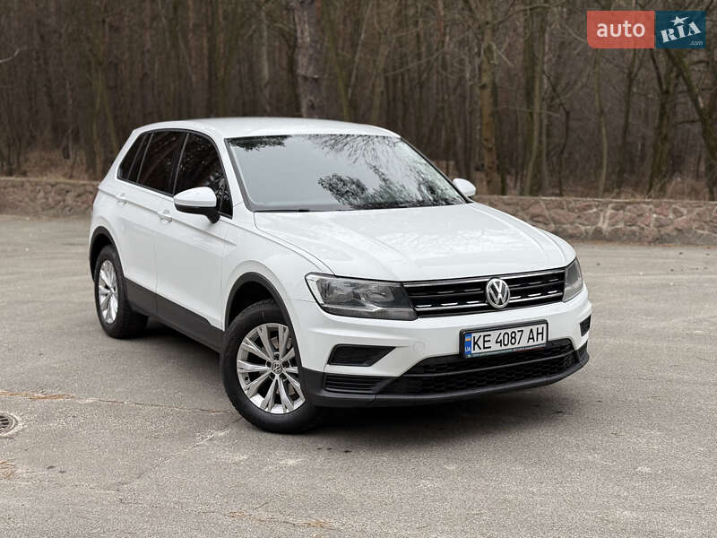 Позашляховик / Кросовер Volkswagen Tiguan 2017 в Києві