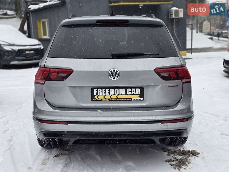 Внедорожник / Кроссовер Volkswagen Tiguan 2019 в Львове