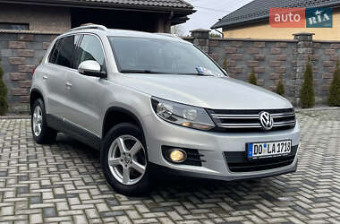 Позашляховик / Кросовер Volkswagen Tiguan 2011 в Рівному