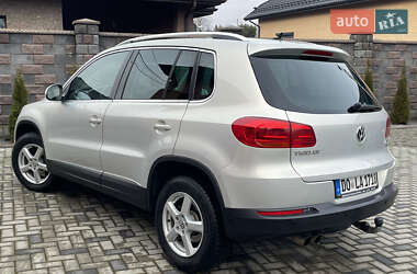 Позашляховик / Кросовер Volkswagen Tiguan 2011 в Рівному