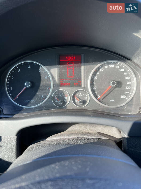 Внедорожник / Кроссовер Volkswagen Tiguan 2007 в Львове фото 12 Внедорожник / Кроссовер Volkswagen Tiguan 2007 в Львове