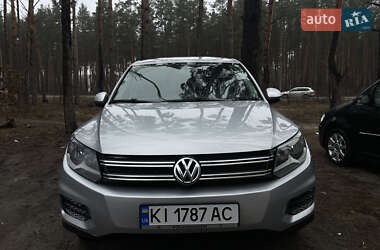 Позашляховик / Кросовер Volkswagen Tiguan 2012 в Ірпені