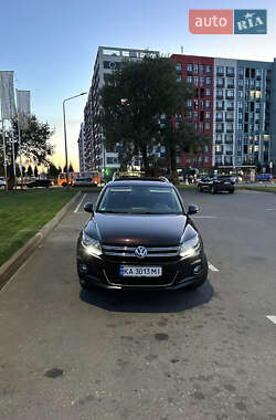 Позашляховик / Кросовер Volkswagen Tiguan 2013 в Вишневому