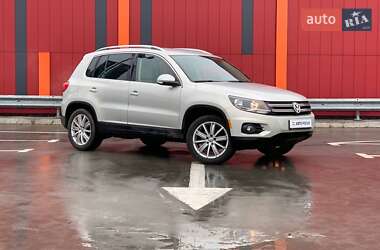 Позашляховик / Кросовер Volkswagen Tiguan 2012 в Києві