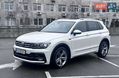 Внедорожник / Кроссовер Volkswagen Tiguan 2019 в Киеве