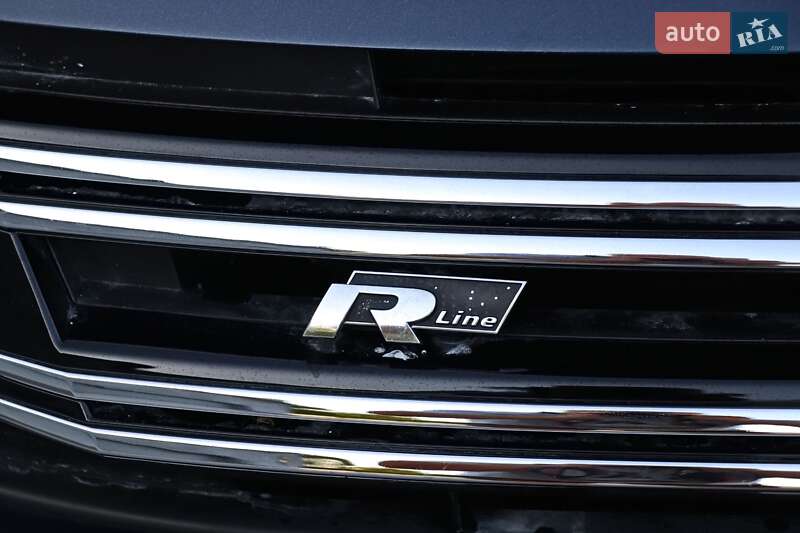 Внедорожник / Кроссовер Volkswagen Tiguan 2015 в Кременчуге