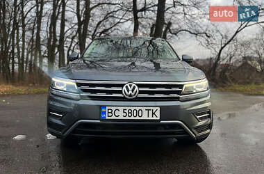 Позашляховик / Кросовер Volkswagen Tiguan 2019 в Львові