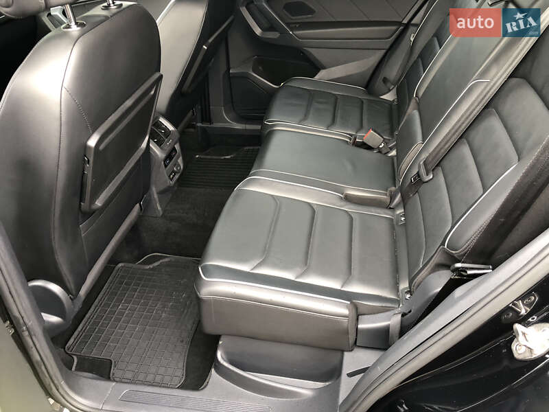 Внедорожник / Кроссовер Volkswagen Tiguan 2018 в Ровно