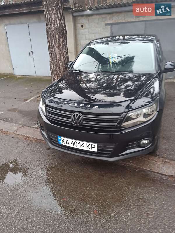 Внедорожник / Кроссовер Volkswagen Tiguan 2013 в Киеве