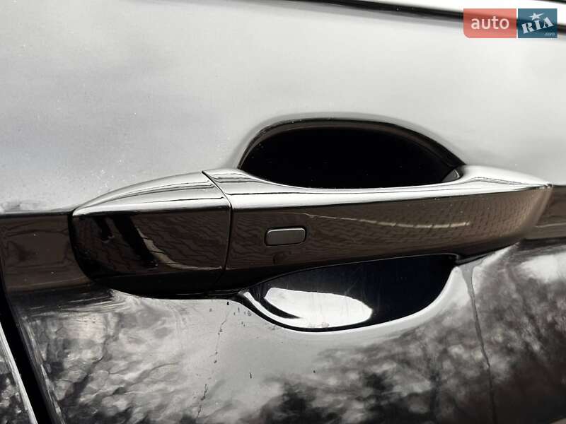 Внедорожник / Кроссовер Volkswagen Tiguan 2021 в Миргороде