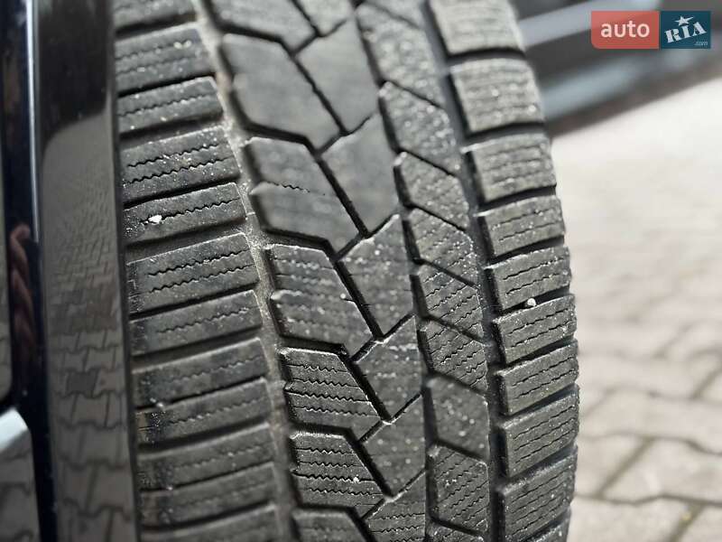 Внедорожник / Кроссовер Volkswagen Tiguan 2021 в Миргороде