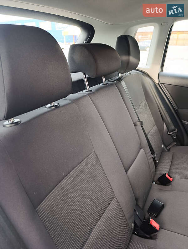 Внедорожник / Кроссовер Volkswagen Tiguan 2015 в Львове