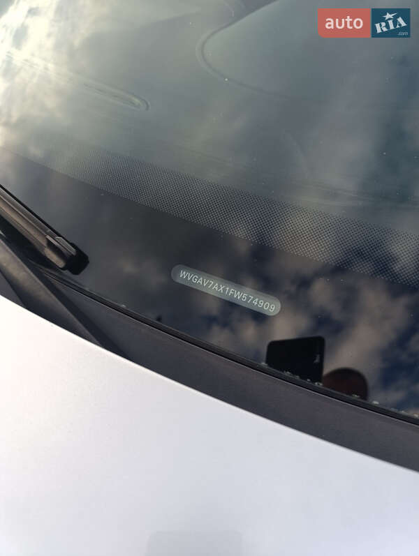 Внедорожник / Кроссовер Volkswagen Tiguan 2015 в Львове