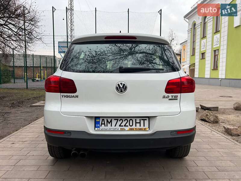 Внедорожник / Кроссовер Volkswagen Tiguan 2014 в Житомире