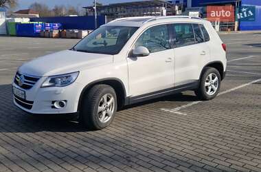 Внедорожник / Кроссовер Volkswagen Tiguan 2011 в Коломые