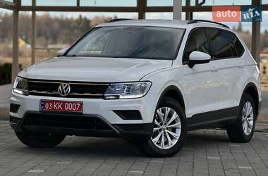 Внедорожник / Кроссовер Volkswagen Tiguan 2019 в Дрогобыче