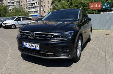 Внедорожник / Кроссовер Volkswagen Tiguan 2020 в Одессе