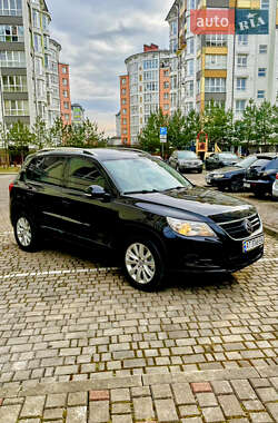 Внедорожник / Кроссовер Volkswagen Tiguan 2008 в Ивано-Франковске