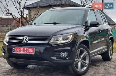 Позашляховик / Кросовер Volkswagen Tiguan 2017 в Луцьку