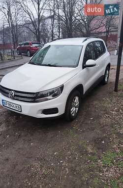 Позашляховик / Кросовер Volkswagen Tiguan 2016 в Запоріжжі