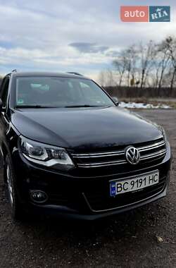 Внедорожник / Кроссовер Volkswagen Tiguan 2011 в Львове