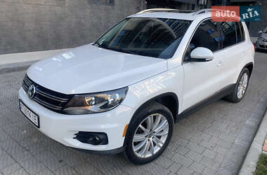 Внедорожник / Кроссовер Volkswagen Tiguan 2014 в Ивано-Франковске