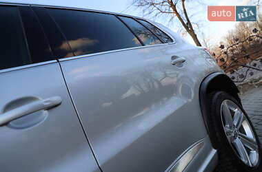 Позашляховик / Кросовер Volkswagen Tiguan 2016 в 