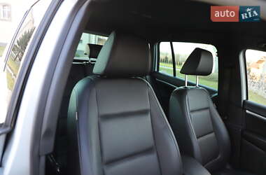 Позашляховик / Кросовер Volkswagen Tiguan 2016 в 