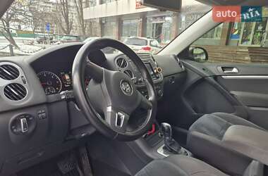 Внедорожник / Кроссовер Volkswagen Tiguan 2015 в Киеве