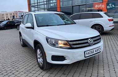 Внедорожник / Кроссовер Volkswagen Tiguan 2015 в Львове