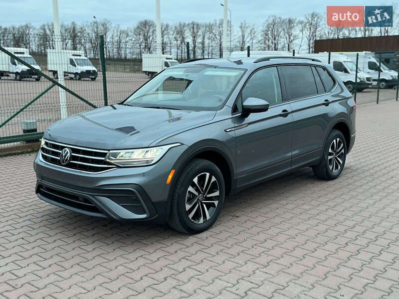 Позашляховик / Кросовер Volkswagen Tiguan 2022 в Києві
