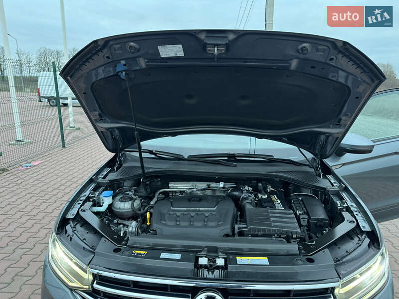 Позашляховик / Кросовер Volkswagen Tiguan 2022 в Києві