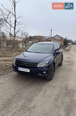 Позашляховик / Кросовер Volkswagen Tiguan 2015 в Бердичеві