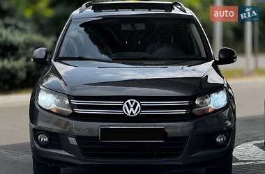 Внедорожник / Кроссовер Volkswagen Tiguan 2012 в Кременчуге