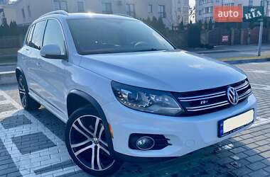 Позашляховик / Кросовер Volkswagen Tiguan 2017 в Рівному