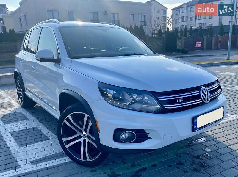 Позашляховик / Кросовер Volkswagen Tiguan 2017 в Рівному