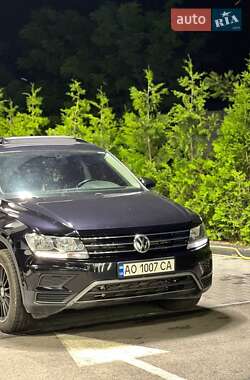 Внедорожник / Кроссовер Volkswagen Tiguan 2018 в Иршаве