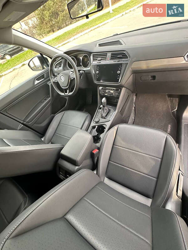 Внедорожник / Кроссовер Volkswagen Tiguan 2021 в Киеве фото 11 Внедорожник / Кроссовер Volkswagen Tiguan 2021 в Киеве