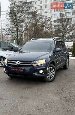 Позашляховик / Кросовер Volkswagen Tiguan 2011 в Сумах